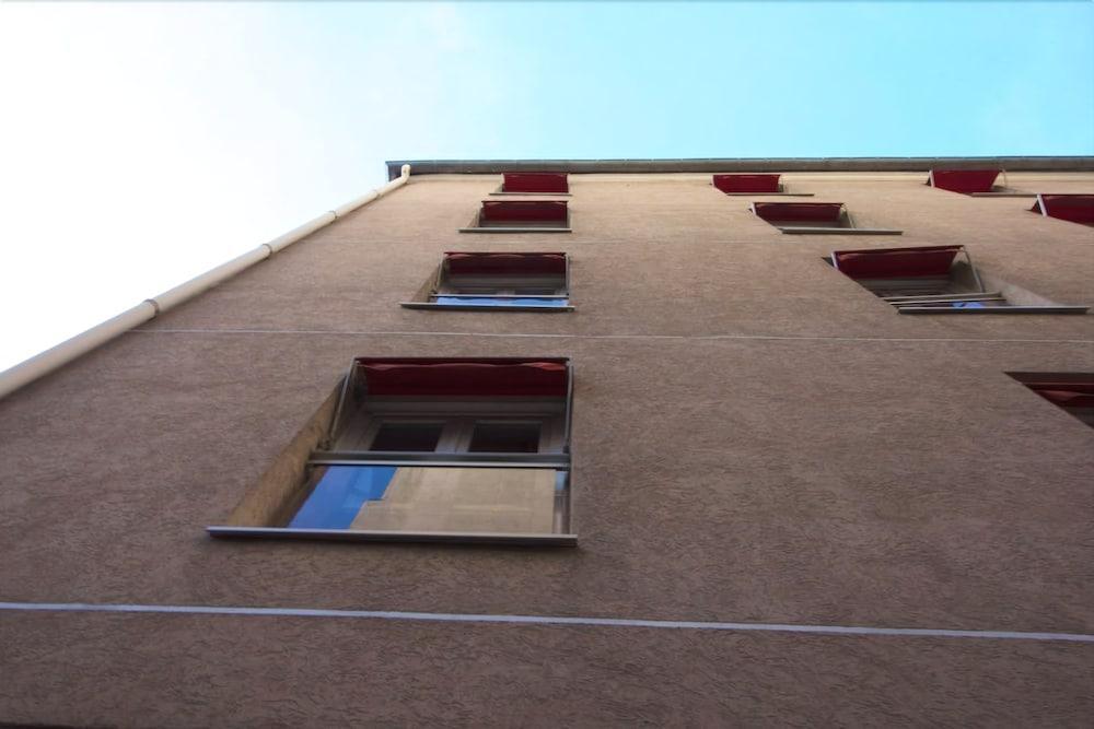 Auberge Internationale Des Jeunes Párizs Kültér fotó